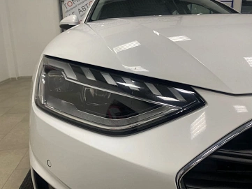 Audi A4, 2020г, передний привод, робот