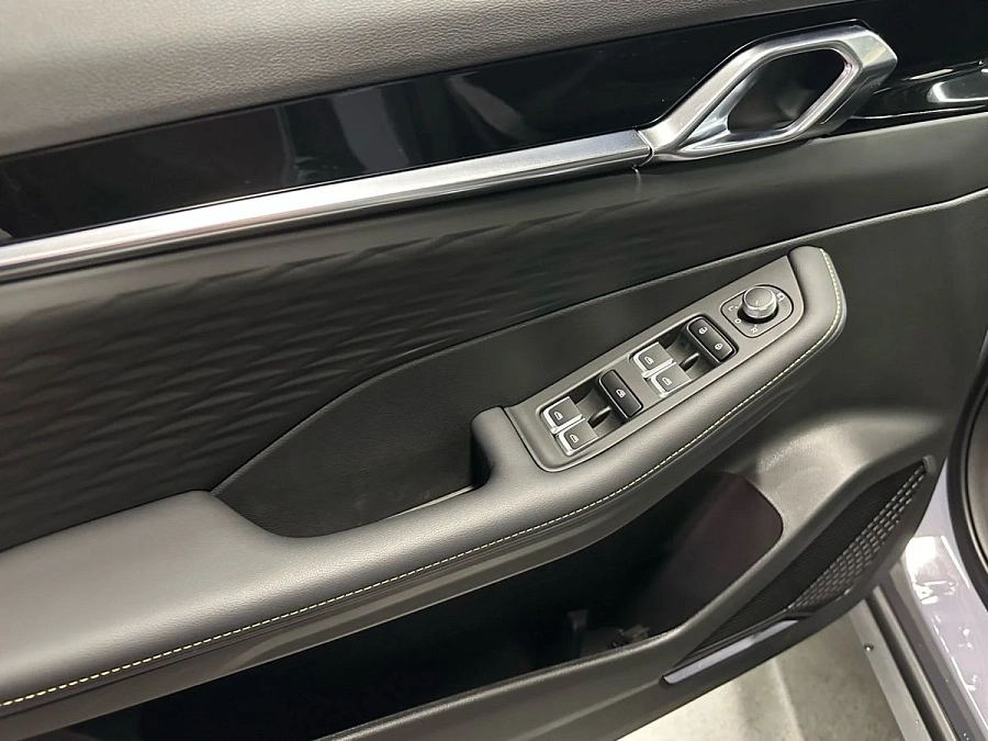 Geely Coolray, 2025г., передний привод, робот