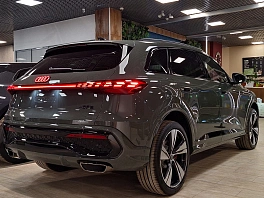 Audi Q5, 2026г, полный привод, робот
