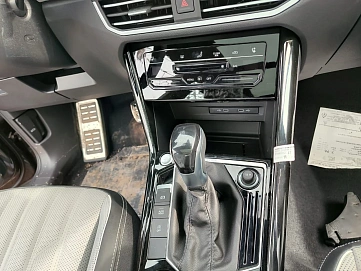Volkswagen Tayron, 2024г, полный привод, робот