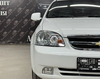 Chevrolet Lacetti, 2012г, передний привод, механика
