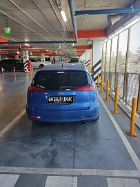 Toyota Caldina, 2003г, передний привод, автомат