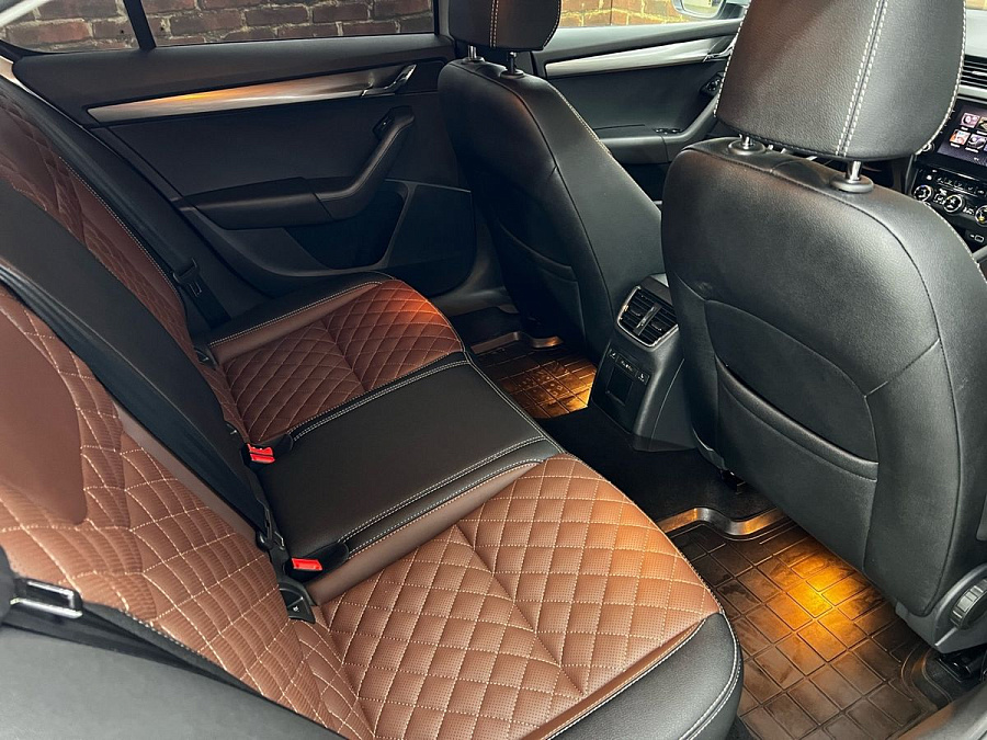 Skoda Octavia, 2019г., передний привод, робот