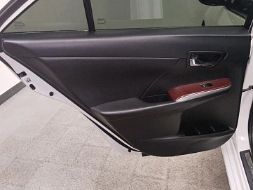 Toyota Camry, 2013г, передний привод, автомат