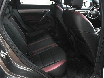 Geely Coolray, 2023г, передний привод, робот