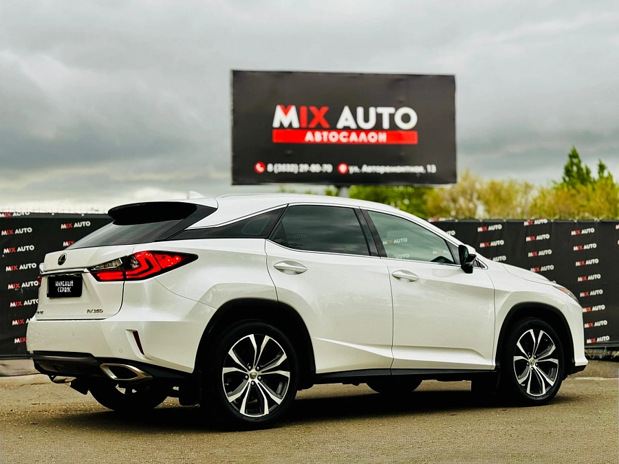 Lexus RX, 2016г., полный привод, автомат