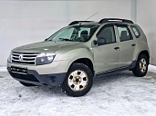 Renault Duster, 2012г., передний привод, механика