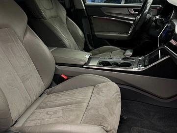 Audi A6, 2019г, полный привод, автомат