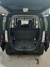 Honda N-BOX, 2016г, передний привод, вариатор