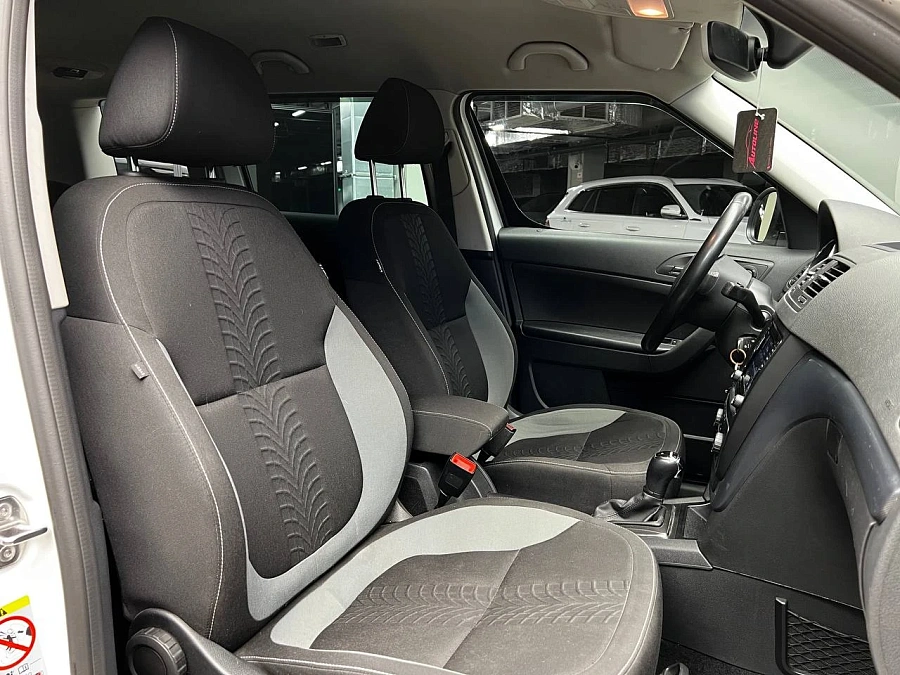 Skoda Yeti, 2017г., передний привод, автомат