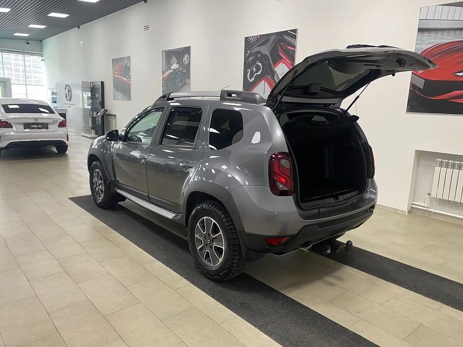 Renault Duster, 2019г., полный привод, автомат