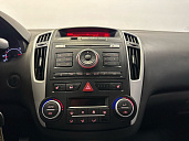 Kia , 2011г., передний привод, механика