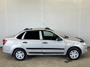 Lada (ВАЗ) Granta, 2013г, передний привод, механика