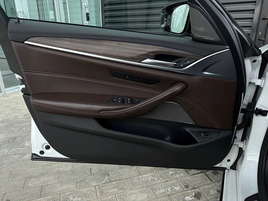 BMW , 2019г., полный привод, автомат