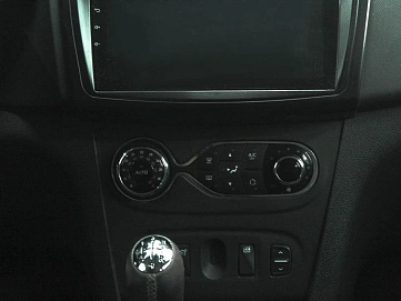 Renault , 2015г., передний привод, механика