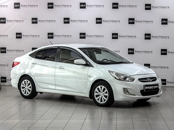 Hyundai Solaris, 2013г., передний привод, автомат
