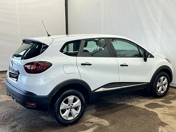 Renault Kaptur, 2019г, передний привод, вариатор