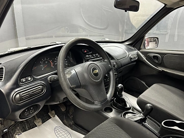 Chevrolet Niva, 2013г, полный привод, механика