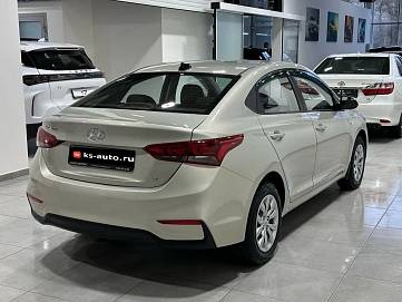 Hyundai Solaris, 2017г, передний привод, автомат