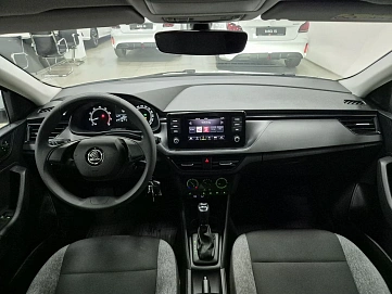 Skoda Rapid, 2021г, передний привод, автомат