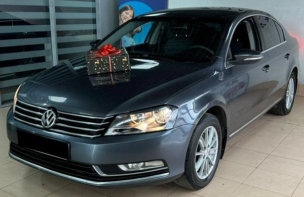 Volkswagen Passat, 2011г., передний привод, робот