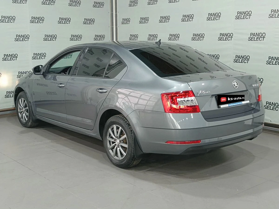 Skoda Octavia, 2018г., передний привод, механика
