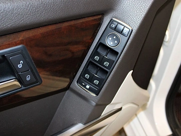 Mercedes-Benz GLK-Класс, 2013г, передний привод, автомат