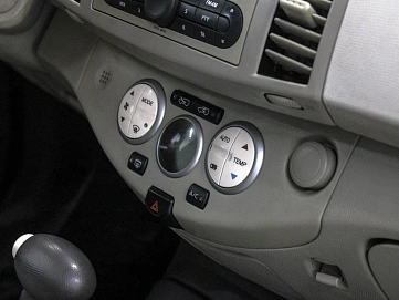 Nissan Micra, 2006г, передний привод, автомат