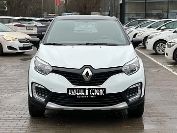 Renault Kaptur, 2018г, передний привод, вариатор