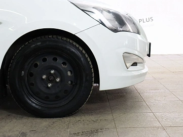 Hyundai Solaris, 2016г, передний привод, автомат