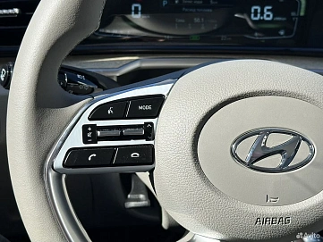 Hyundai Custin, 2024г, передний привод, автомат