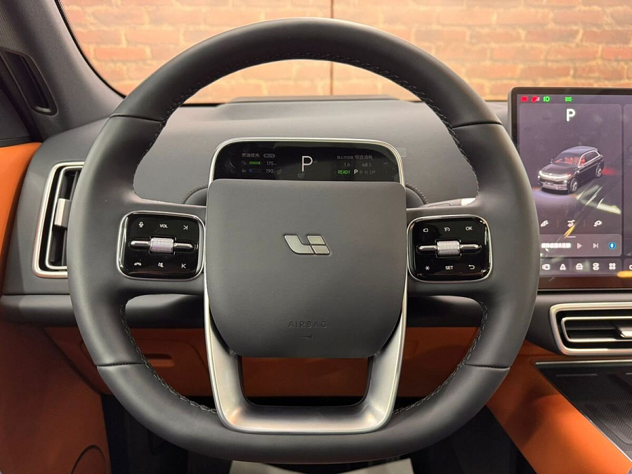 LiXiang L7, 2024г., полный привод, автомат