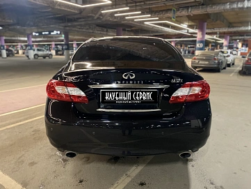 Infiniti M, 2012г, полный привод, автомат