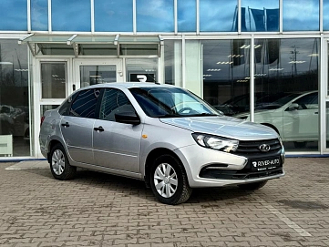 Lada (ВАЗ) Granta, 2021г, передний привод, механика