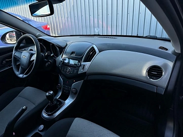 Chevrolet Cruze, 2013г, передний привод, механика
