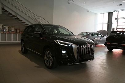Hongqi HS3, 2025г, передний привод, робот