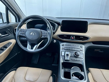 Hyundai Santa Fe, 2021г, передний привод, автомат