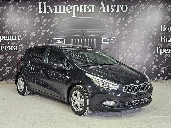 Kia Ceed, 2013г., передний привод, автомат
