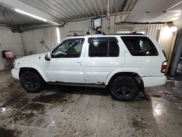 Nissan Terrano Regulus, 1999г, полный привод, автомат