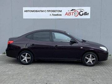 Hyundai Elantra, 2010г, передний привод, механика