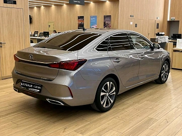 Changan Eado Plus, 2024г, передний привод, робот