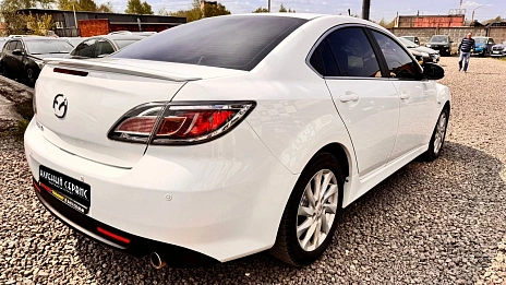 Mazda 6, 2010г, передний привод, автомат