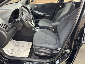 Hyundai Solaris, 2014г, передний привод, автомат