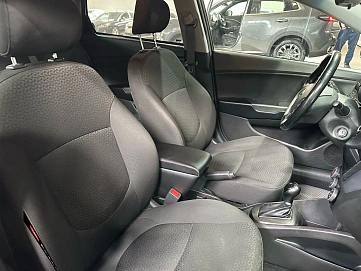 Kia Rio, 2016г., передний привод, автомат