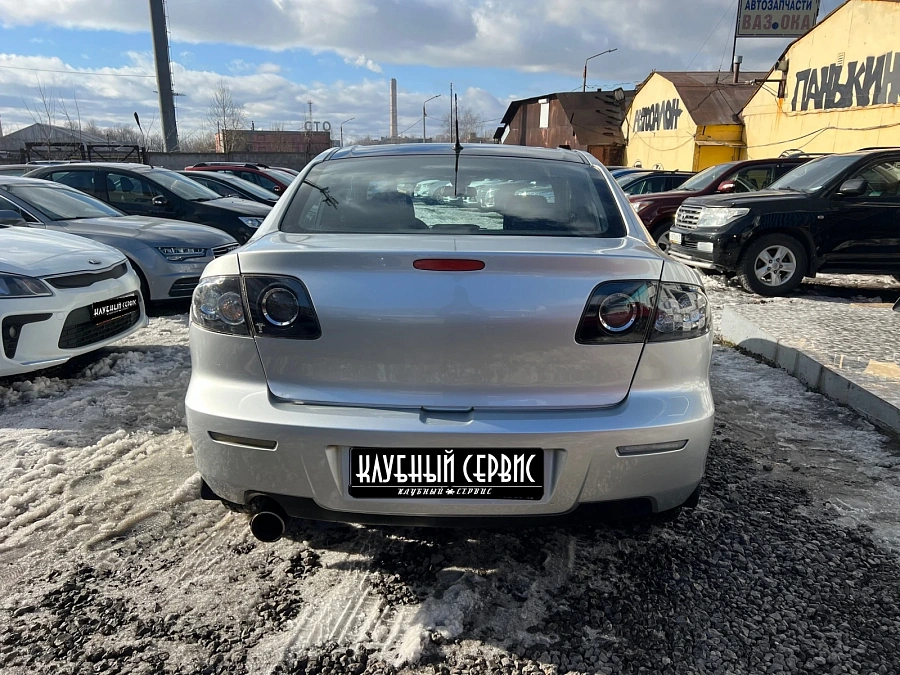 Mazda 3, 2007г., передний привод, механика