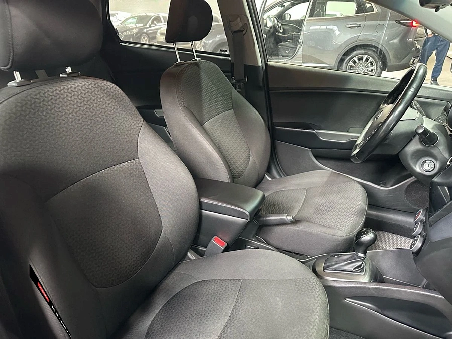 Kia Rio, 2016г., передний привод, автомат
