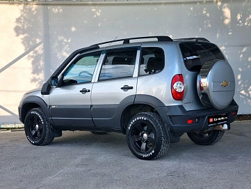Chevrolet Niva, 2018г., полный привод, механика
