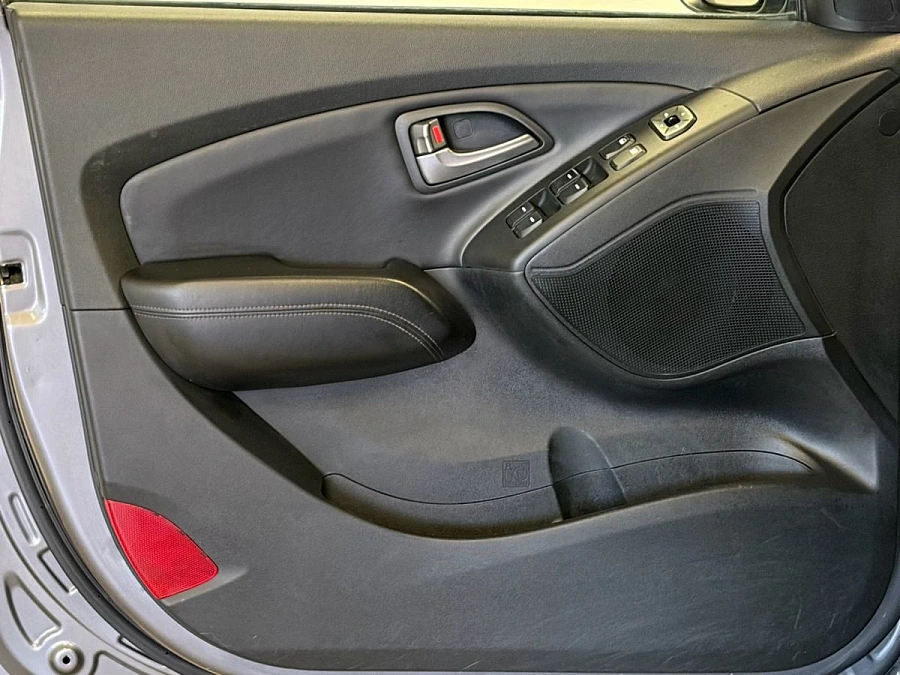 Hyundai ix35, 2014г., передний привод, автомат