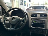Volkswagen Polo, 2017г., передний привод, механика