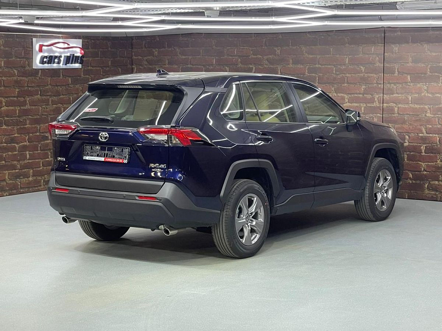 Toyota RAV4, 2022г., полный привод, вариатор